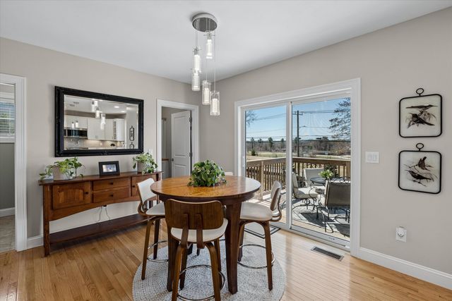 27 Scenic Drive, Manchester, NH 03104