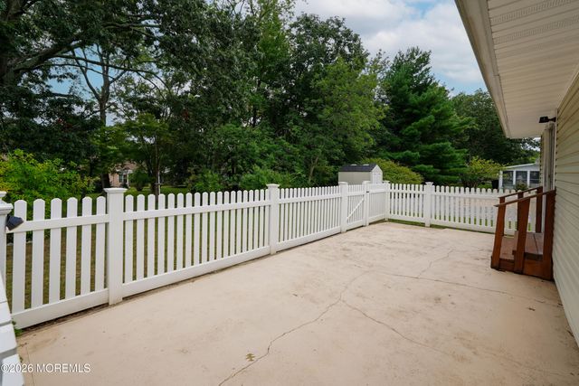 2117 Mount Hope Lane, Toms River, NJ 08753
