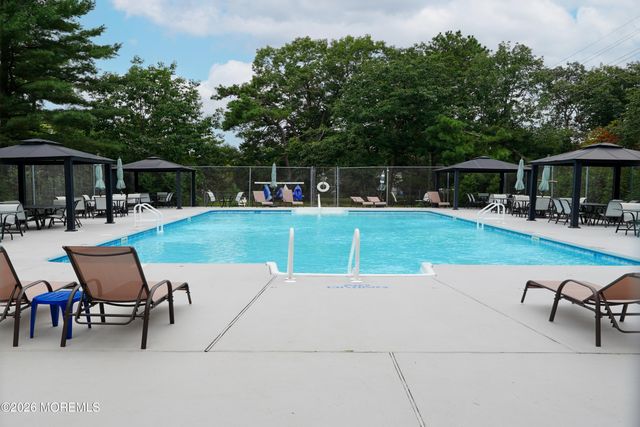 2117 Mount Hope Lane, Toms River, NJ 08753