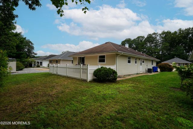 2117 Mount Hope Lane, Toms River, NJ 08753