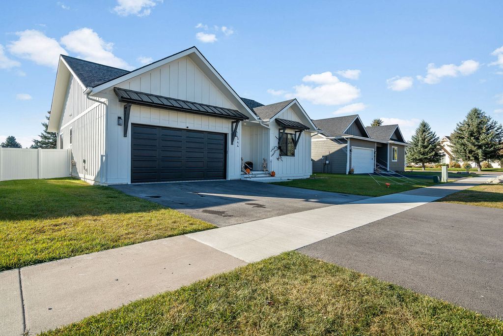 544 Evening Star Lane, Columbia Falls, MT 59912 photo 2