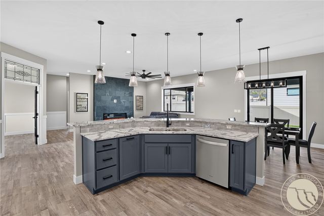 4733 SILVER CREEK TRAIL, Billings, MT 59102