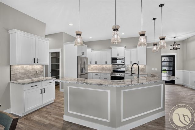 4733 SILVER CREEK TRAIL, Billings, MT 59102