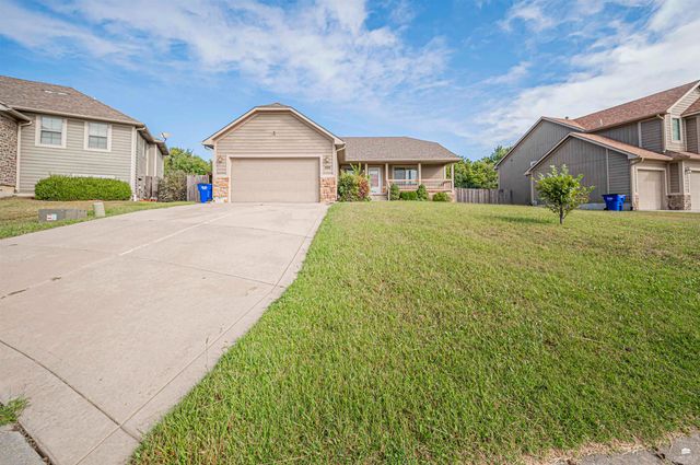 2332 Buckshot Drive, Junction City, KS 66441