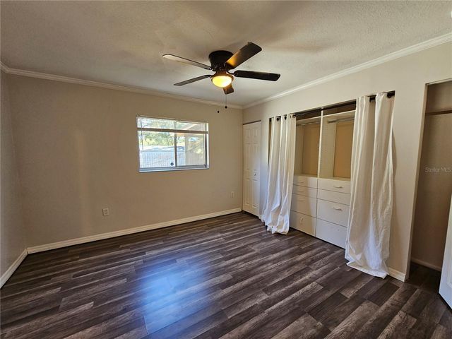 1011 BACON AVENUE, Sarasota, FL 34232