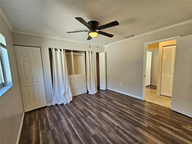 1011 BACON AVENUE, Sarasota, FL 34232