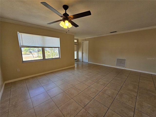 1011 BACON AVENUE, Sarasota, FL 34232