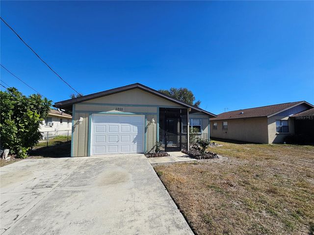 1011 BACON AVENUE, Sarasota, FL 34232