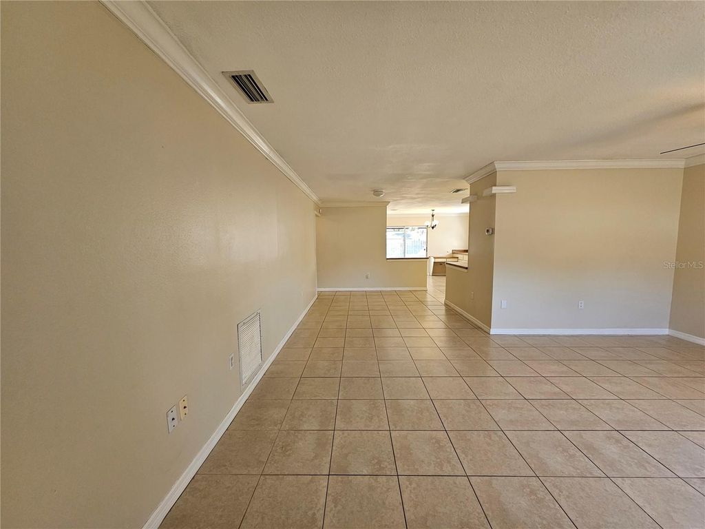 Image 4 of property listing at 1011 BACON AVENUE, Sarasota, FL 34232