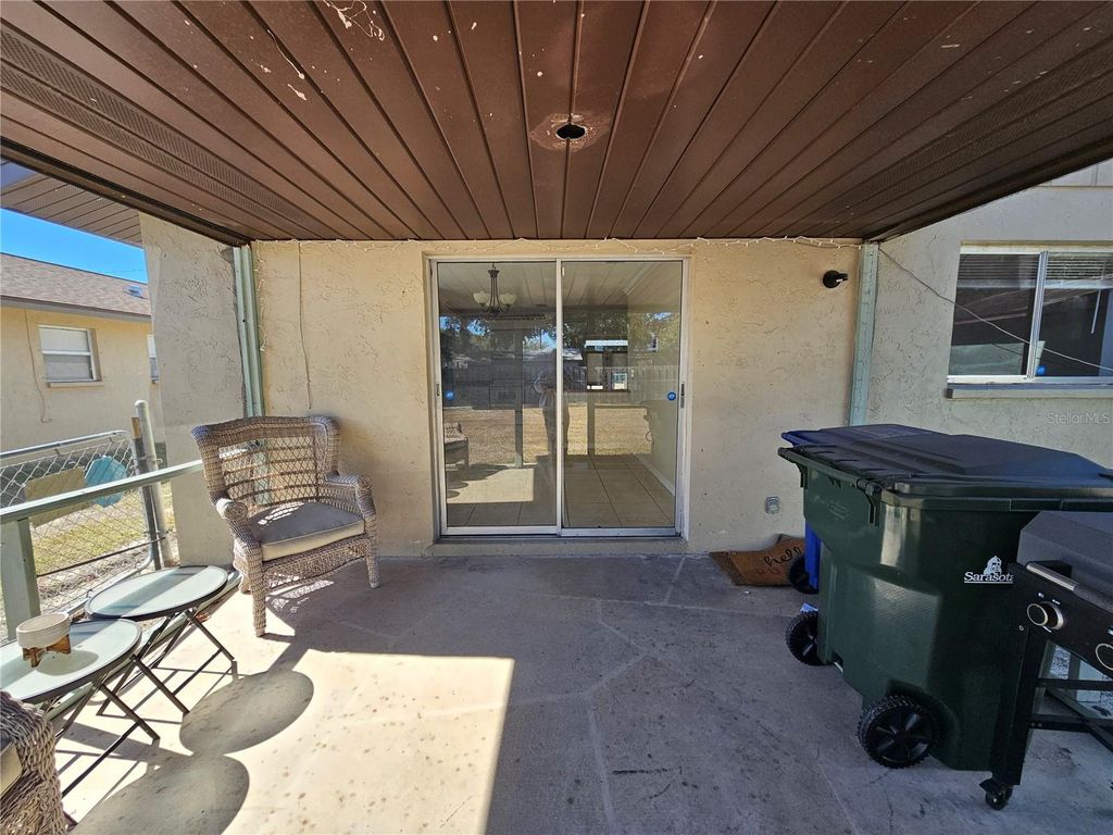 Image 43 of property listing at 1011 BACON AVENUE, Sarasota, FL 34232