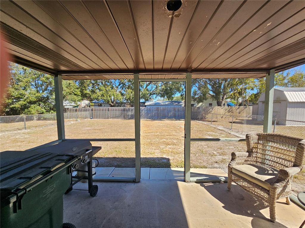 Image 44 of property listing at 1011 BACON AVENUE, Sarasota, FL 34232