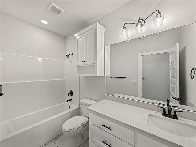 6906 Basswood Avenue, Bentonville, AR 72713