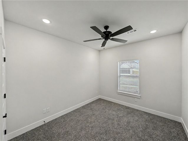 6906 Basswood Avenue, Bentonville, AR 72713