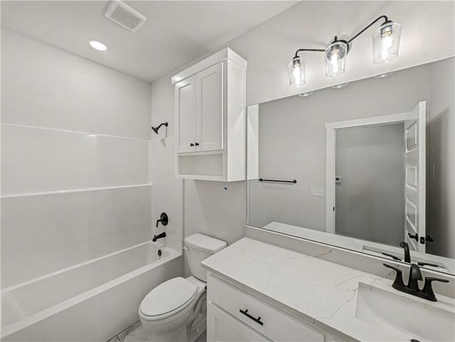 6906 Basswood Avenue, Bentonville, AR 72713