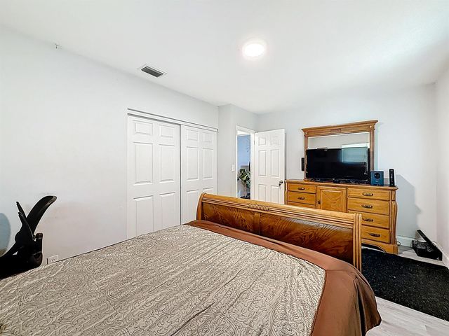 3020 NW 17th Street, Fort Lauderdale, FL 33311