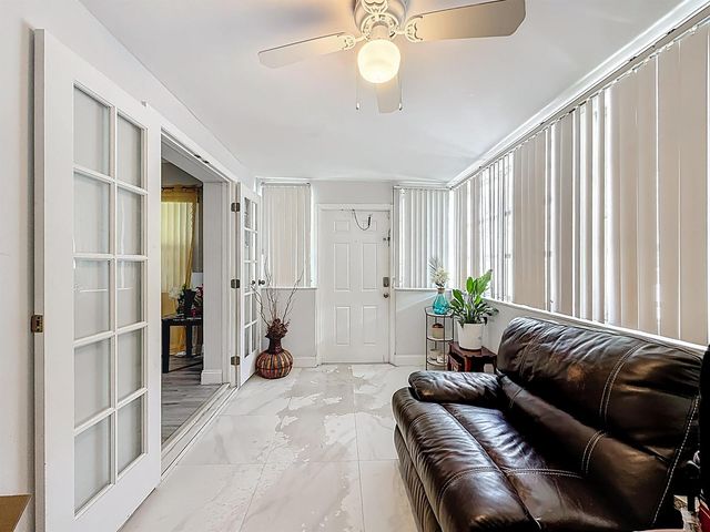 3020 NW 17th Street, Fort Lauderdale, FL 33311