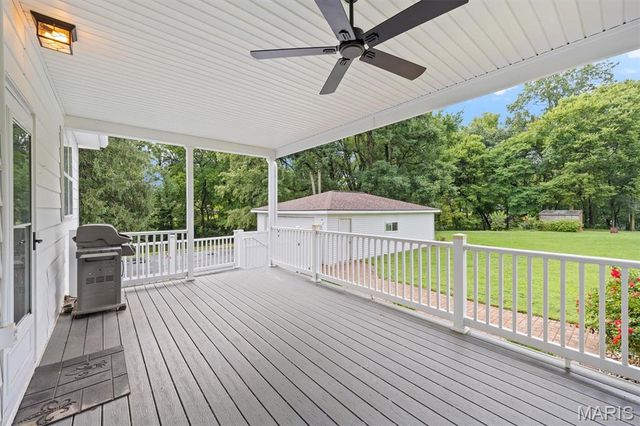117 Wayland Avenue, Troy, IL 62294
