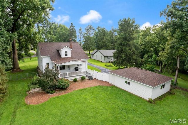 117 Wayland Avenue, Troy, IL 62294
