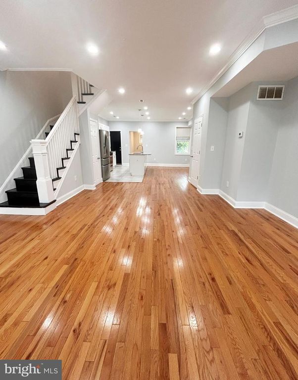 1913 E 29TH ST, Baltimore, MD 21218