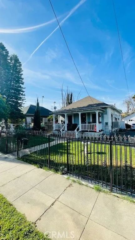 2944 6th, Riverside, CA 92507