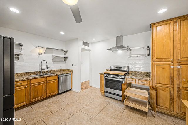 1118 E DIANA Avenue, Phoenix, AZ 85020