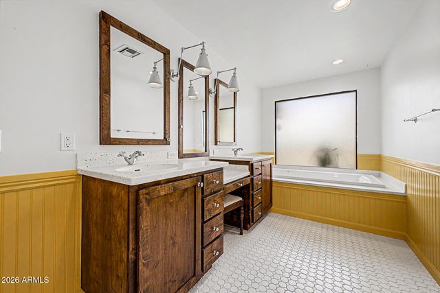 1118 E DIANA Avenue, Phoenix, AZ 85020