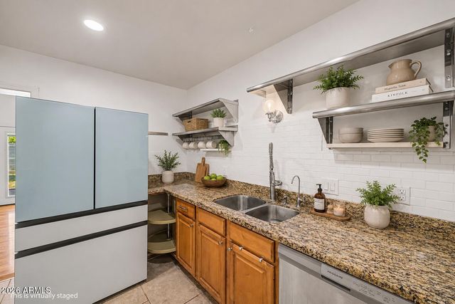 1118 E DIANA Avenue, Phoenix, AZ 85020