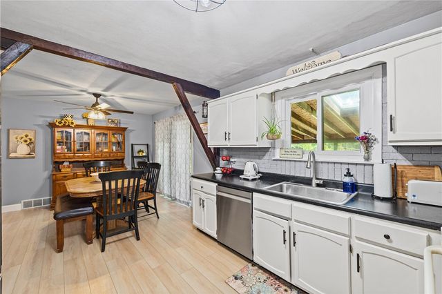 12 Spicewood Lane, Chili, NY 14624