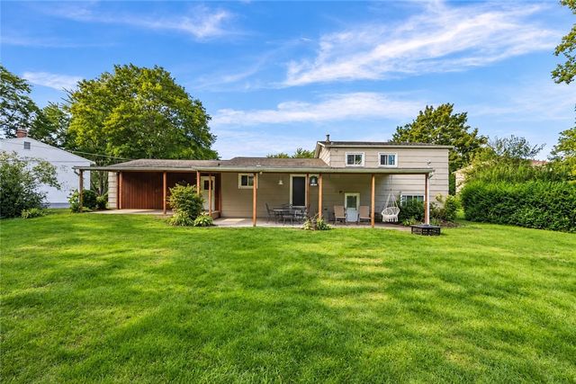 12 Spicewood Lane, Chili, NY 14624