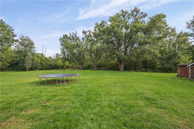 12 Spicewood Lane, Chili, NY 14624