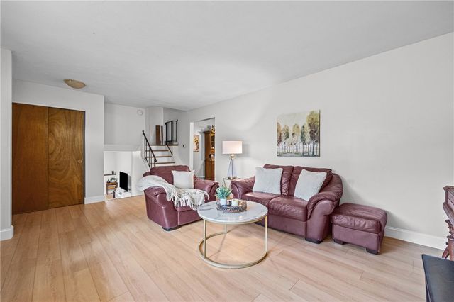 12 Spicewood Lane, Chili, NY 14624