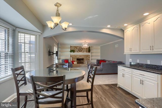 3819 DORSET DR, Mechanicsburg, PA 17050