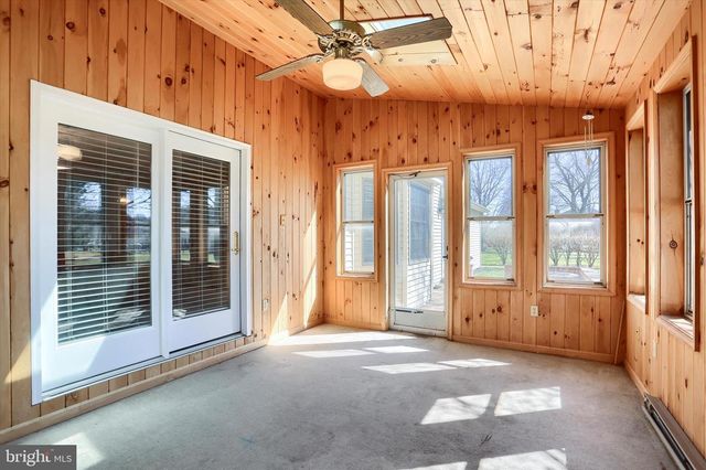 3819 DORSET DR, Mechanicsburg, PA 17050