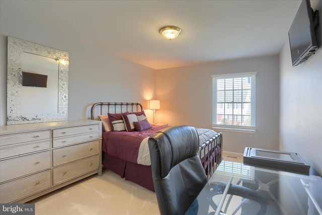 3819 DORSET DR, Mechanicsburg, PA 17050