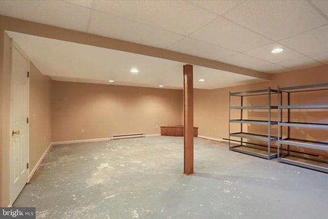 3819 DORSET DR, Mechanicsburg, PA 17050