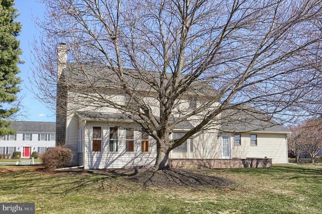 3819 DORSET DR, Mechanicsburg, PA 17050