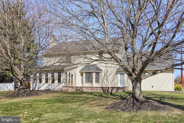 3819 DORSET DR, Mechanicsburg, PA 17050