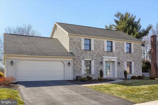 3819 DORSET DR, Mechanicsburg, PA 17050