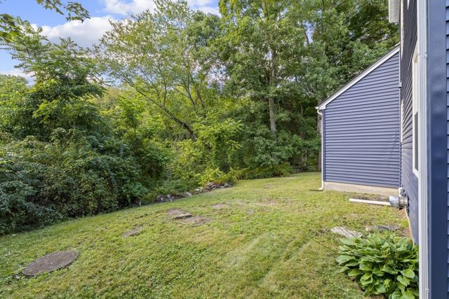 27 Westdale Ave, Seekonk, MA 02771