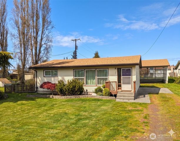 551 Kemp Street, Port Angeles, WA 98362