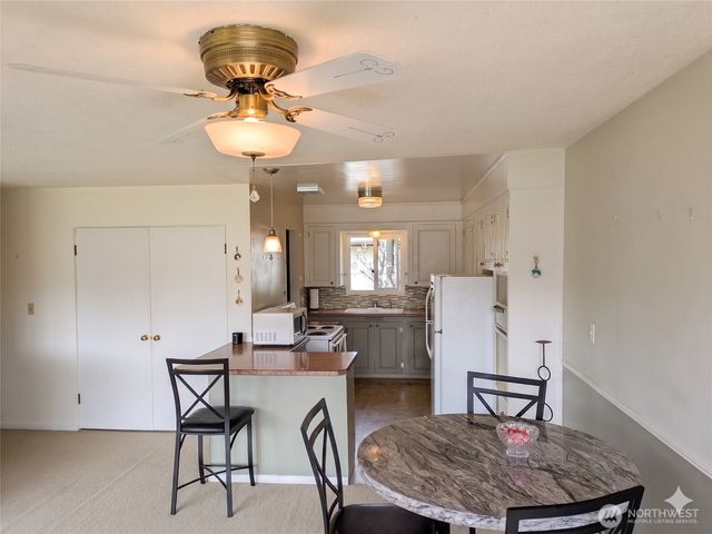 551 Kemp Street, Port Angeles, WA 98362