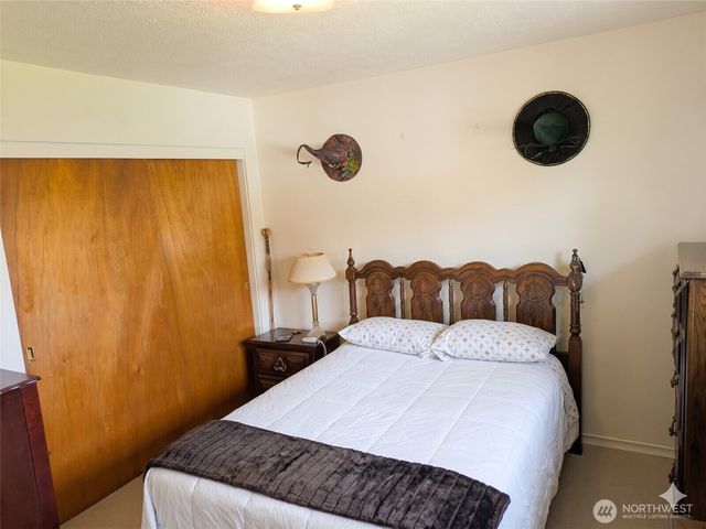551 Kemp Street, Port Angeles, WA 98362