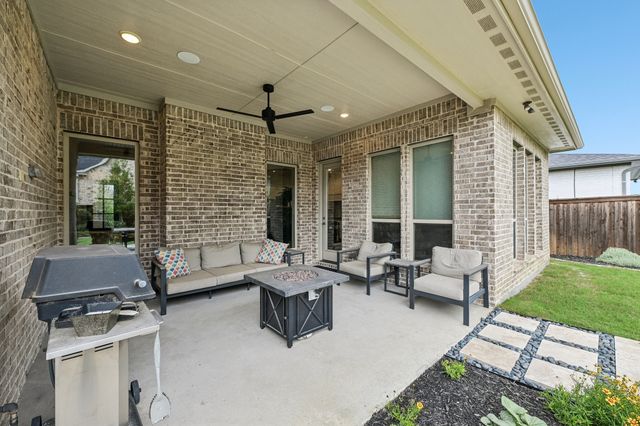 6738 Barnes Drive, Frisco, TX 75034