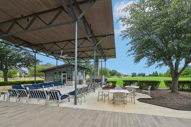 6738 Barnes Drive, Frisco, TX 75034