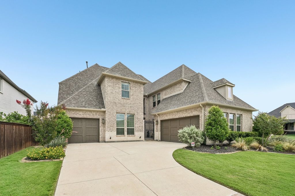 6738 Barnes Drive, Frisco, TX 75034