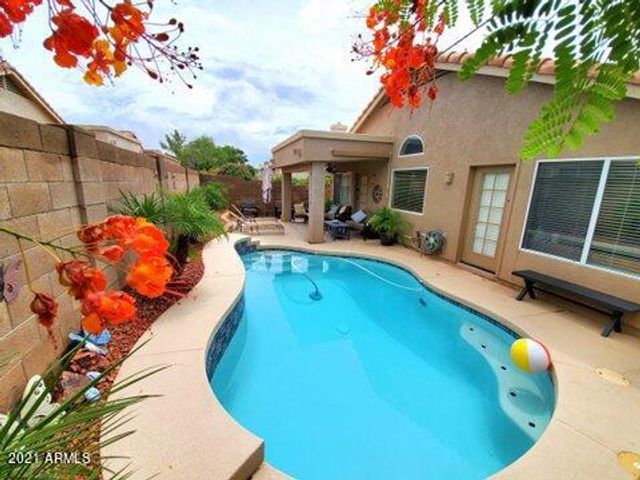 4224 E BIGHORN Avenue, Phoenix, AZ 85044