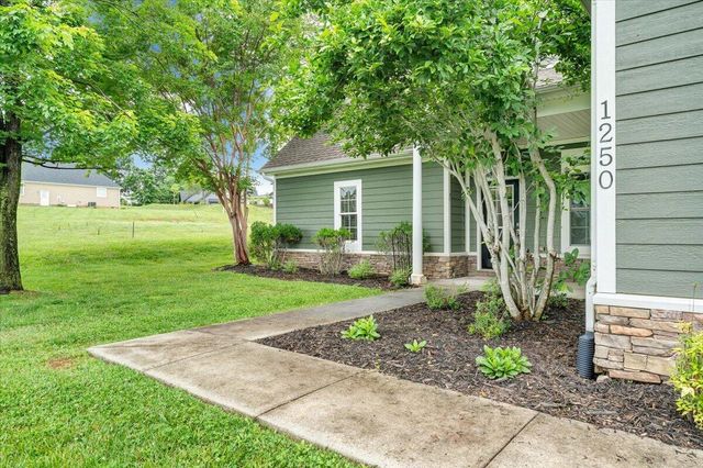 1250 Our Cove RD, Huddleston, VA 24104