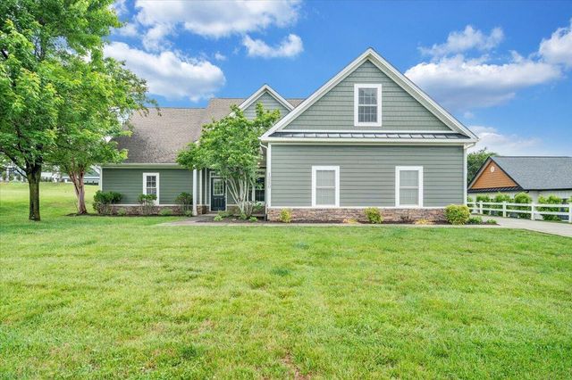 1250 Our Cove RD, Huddleston, VA 24104