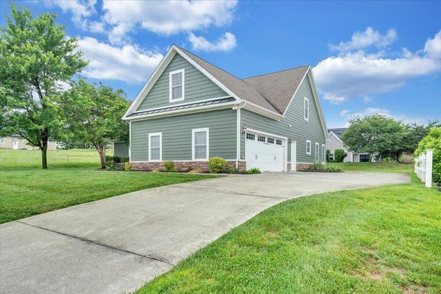 1250 Our Cove RD, Huddleston, VA 24104