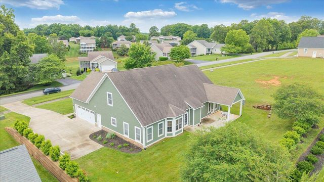 1250 Our Cove RD, Huddleston, VA 24104